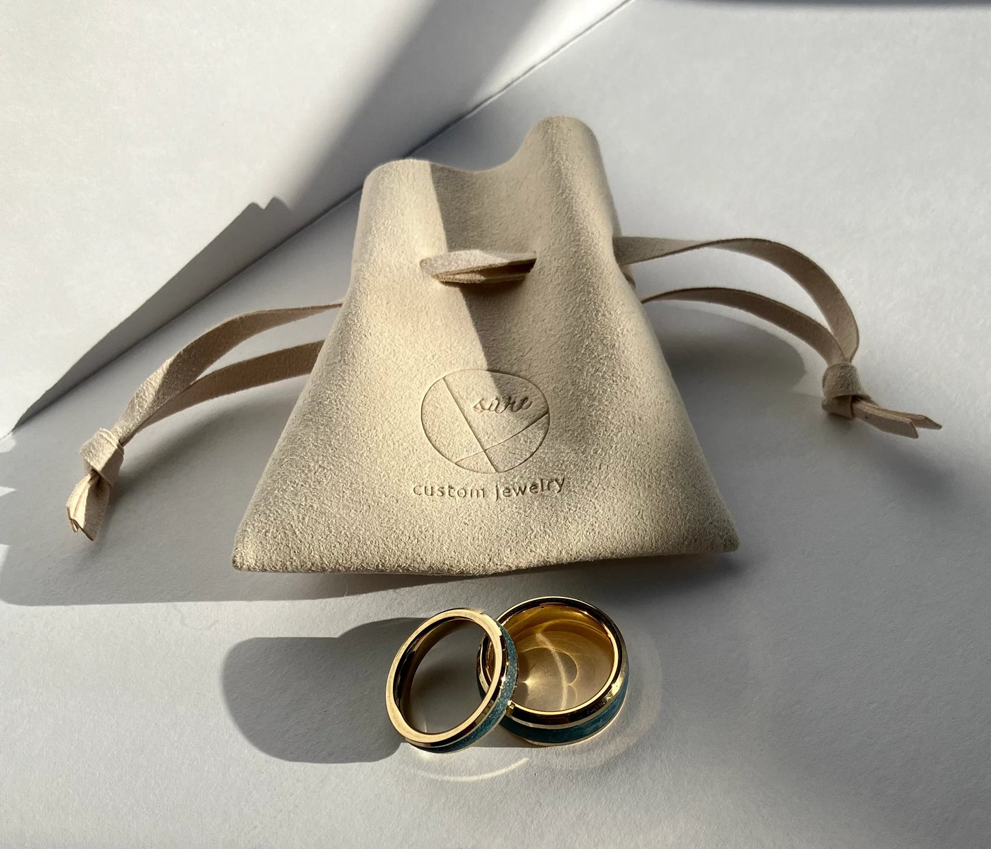 Enduring Love: Sterling Silver Black Minimalist Ring with Concrete + Diamond Dust Inlay - Black