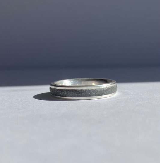 Enduring Love: Sterling Silver Minimalist Ring with Concrete + Diamond Dust Inlay - Gray